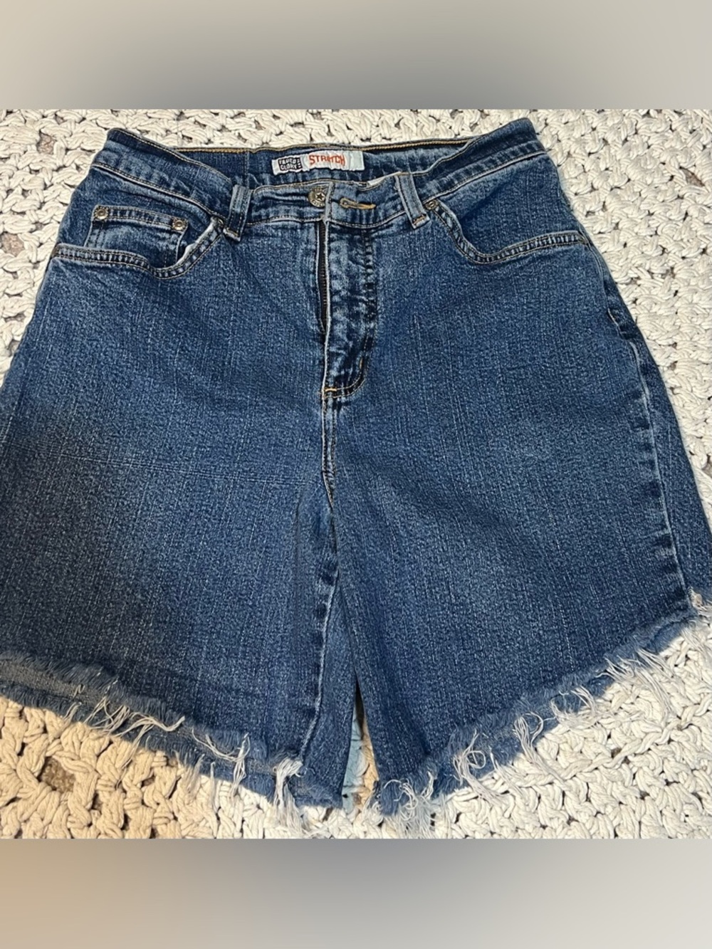 Y2K Women’s Faded Glory Frayed Hem Denim Stretch Shorts